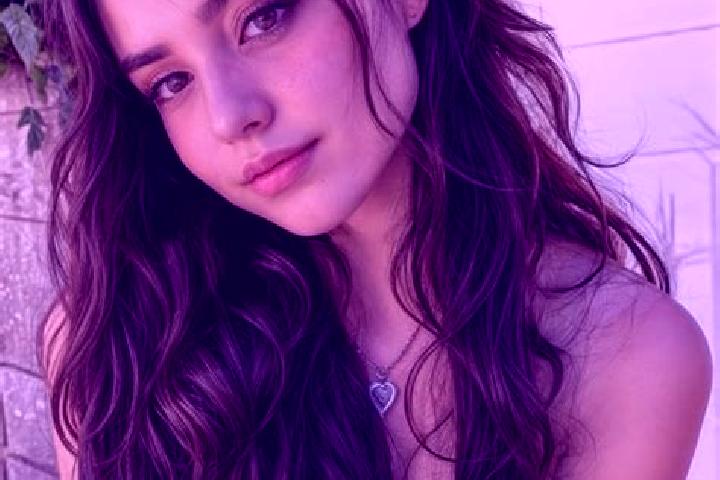Sienna, 25, a black hazel-eyed mixed companion based in Dommershausen. Offering OWO, Overnight, Duos, GFE. Available for incall and outcall, overnight bookin...