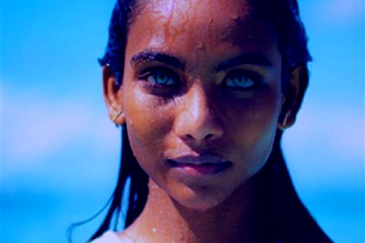 Sienna, 25, a red blue-eyed indian companion based in Dongba. Offering Dinner Date, 69, Fetish, Girlfriend Experience, Tantra. Available for incall and outca...