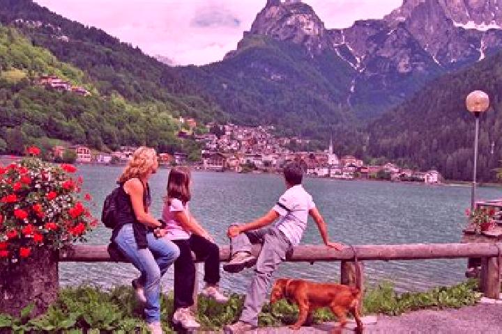 Sienna, 25 — Escort in Alleghe, Italy