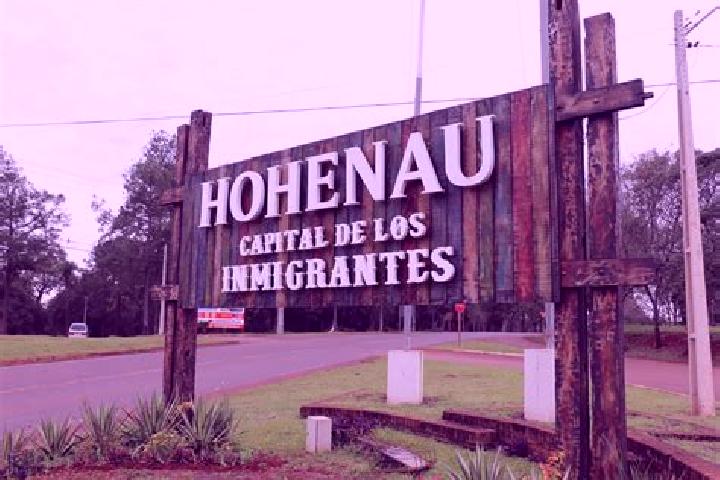 Sienna, 25 — Escort in Hohenau, Paraguay