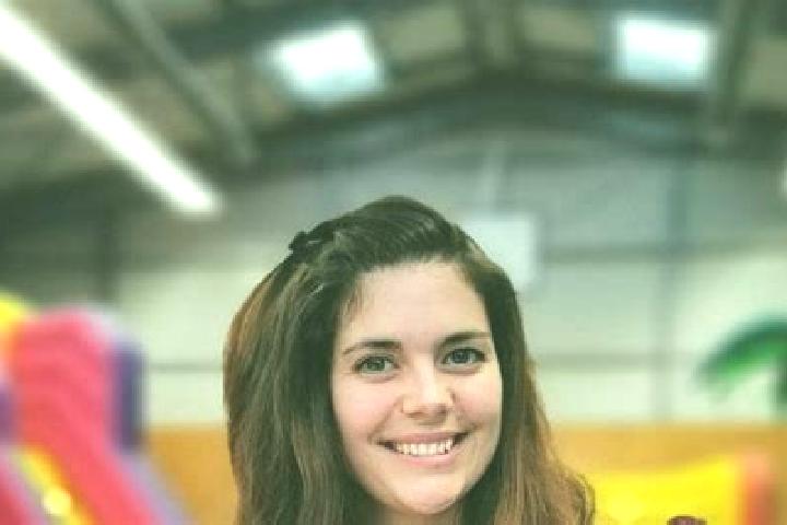 Sienna, 25 — Escort in Meneac, France