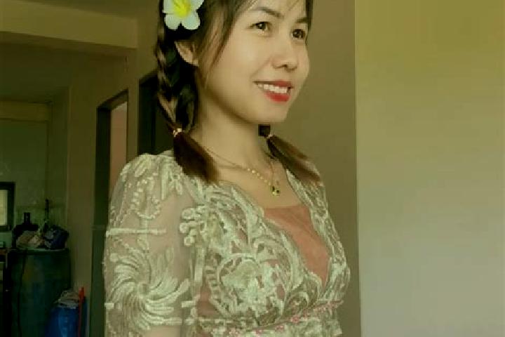 Sienna, 25 — Escort in Nwe Khway, Myanmar