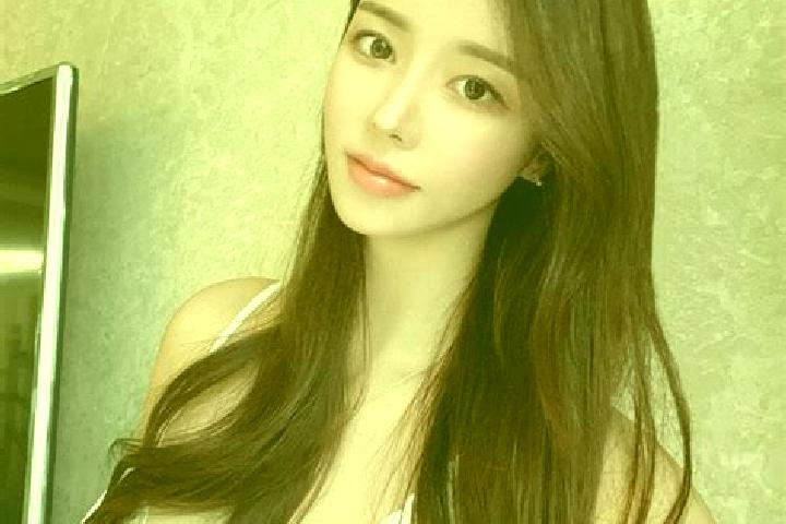 Sienna, 25 — Escort in Pizitou, Taiwan