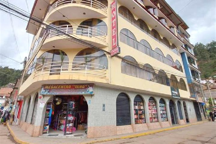 Sienna, 25 — Escort in Pomachaca, Peru