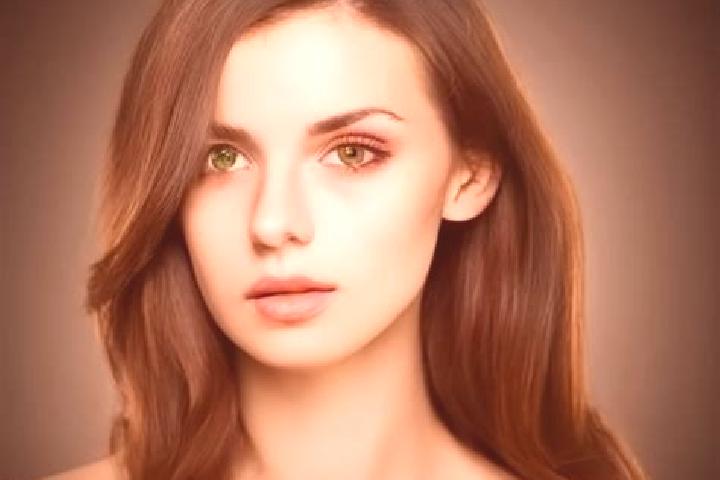 Sienna, 26, a auburn amber-eyed european companion based in Shangqiao. Offering Erotic Massage, BDSM, Fetish, Roleplay. Available for incall and outcall, ove...
