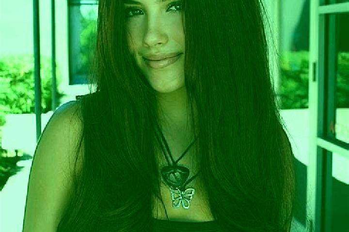 Sienna, 26, a auburn dark-eyed caucasian companion based in Manduri. Offering A-Level, Domination, Travel Companion, Prostate Massage, Tantra. Available for ...