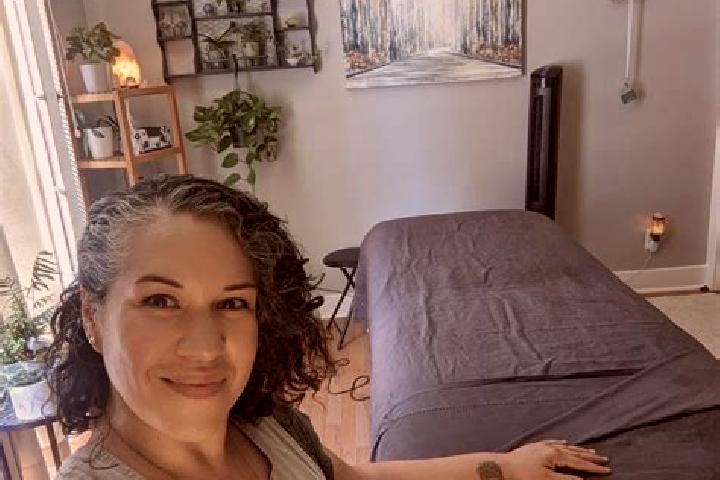 Sienna, 26, a black grey-eyed mixed companion based in Lehota. Offering Couples, 69, Prostate Massage, CIM. Available for incall and outcall, overnight booki...
