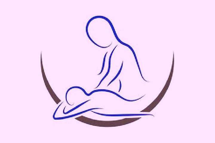 Sienna, 26, a blonde amber-eyed caucasian companion based in Talgarth. Offering Massage, Party Girl, CIM, Striptease, Erotic Massage. Available for incall an...