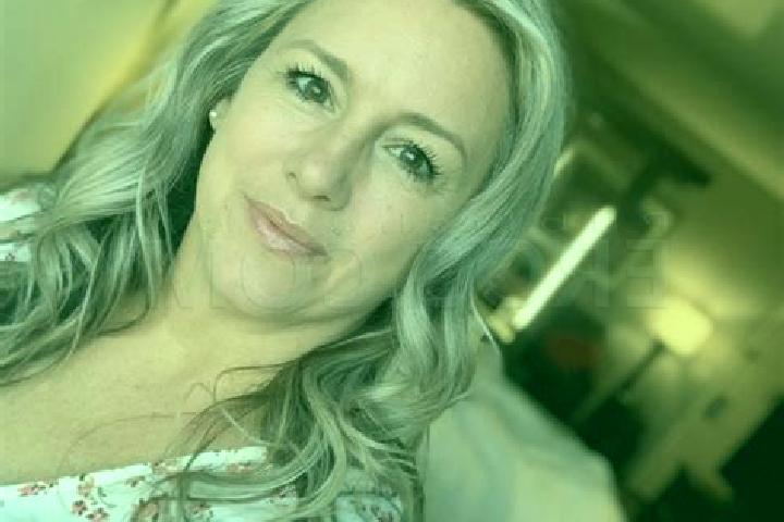 Sienna, 26, a blonde grey-eyed caribbean companion based in Scotch Creek. Offering OWO, BDSM, GFE. Available for incall and outcall, overnight bookings avail...