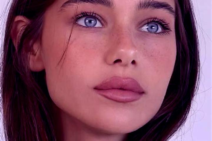 Sienna, 26, a brunette brown-eyed caucasian companion based in Dumar Kachhar. Offering Travel Companion, A-Level. Available for incall and outcall, day and e...