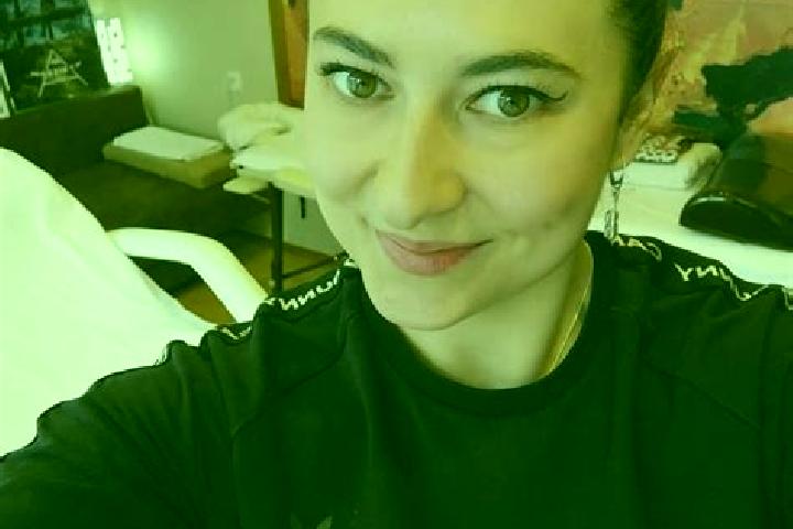 Sienna, 26, a brunette grey-eyed latina companion based in Bandar Tasik Puteri. Offering Girlfriend Experience, 69, Travel Companion, Erotic Massage. Availab...