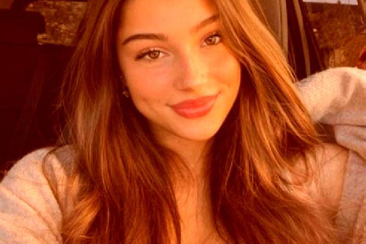Sienna, 26, a brunette hazel-eyed mediterranean companion based in Le Verdon-sur-Mer. Offering Party Girl, Travel Companion, Deep French Kissing, Girlfriend ...