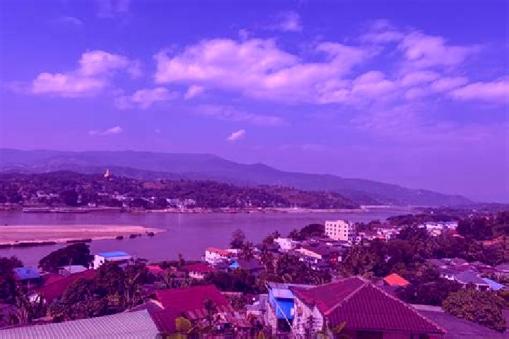 Sienna, 26 — Escort in Ban Houayxay, Laos
