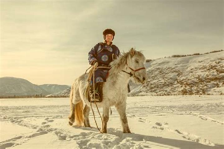 Sienna, 26 — Escort in Baruunturuun, Mongolia