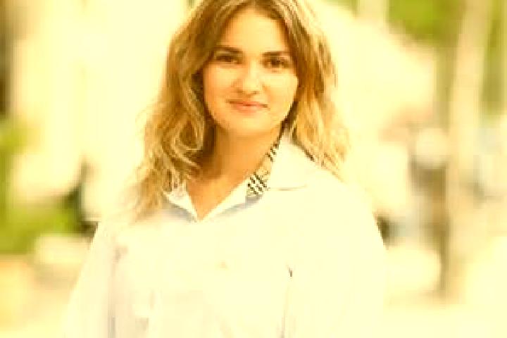 Sienna, 26 — Escort in Eberhardzell, Germany