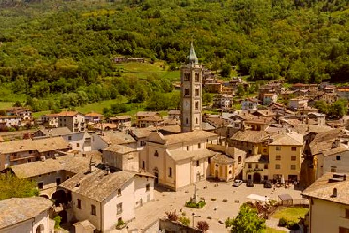 Sienna, 26 — Escort in Mazzo di Valtellina, Italy