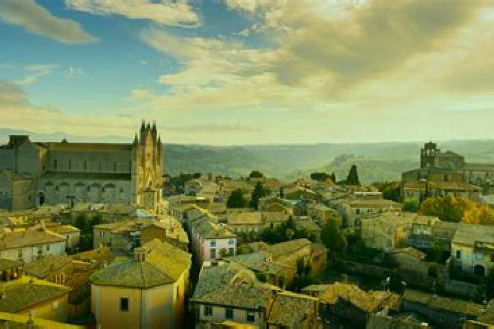 Sienna, 26 — Escort in Orvieto, Italy
