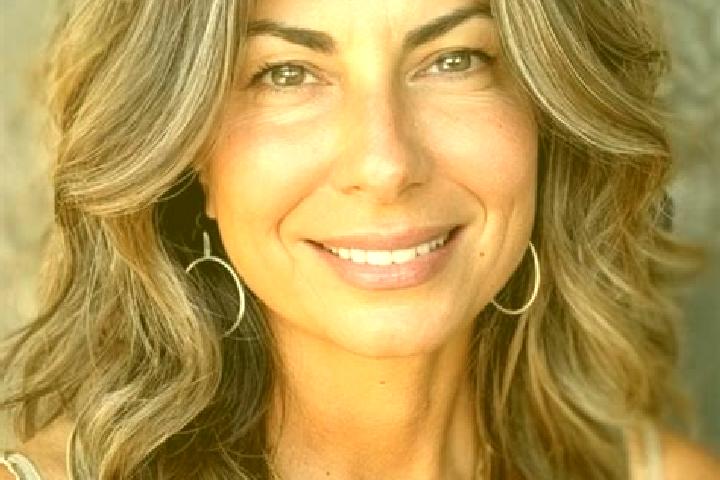 Sienna, 27, a brunette grey-eyed latina companion based in Srch. Offering Dinner Date, Overnight, CIM. Available for incall and outcall, overnight bookings a...