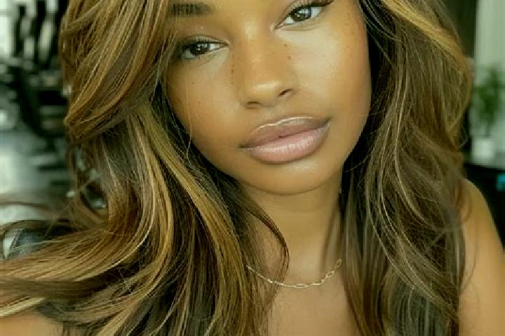 Sienna, 27, a dark blonde brown-eyed ebony companion based in Kaikohe. Offering 69, Couples, Erotic Massage. Available for incall and outcall, overnight book...