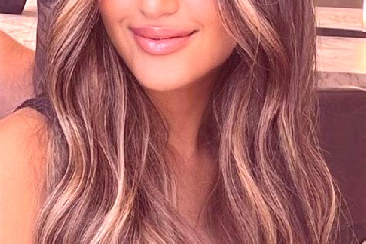 Sienna, 27, a dark blonde dark-eyed caribbean companion based in Velyka Andrusivka. Offering Girlfriend Experience, Duos, Massage, Party Girl. Available for ...