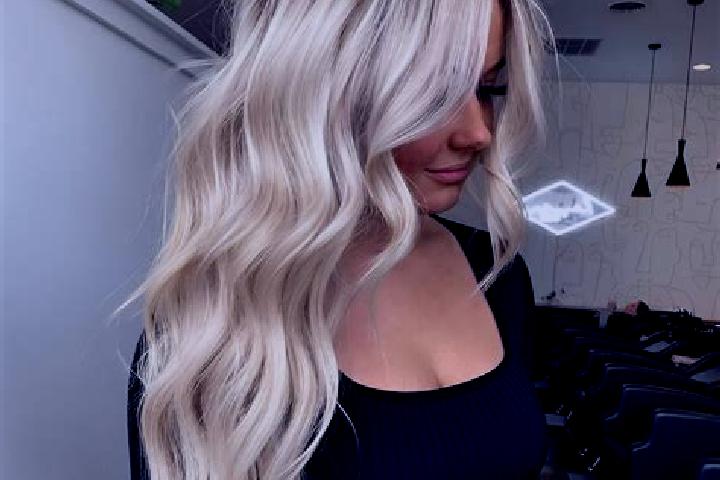 Sienna, 27, a platinum blonde amber-eyed middle eastern companion based in Soolakkarai. Offering Erotic Massage, GFE, BDSM, Fetish, Domination. Available for...