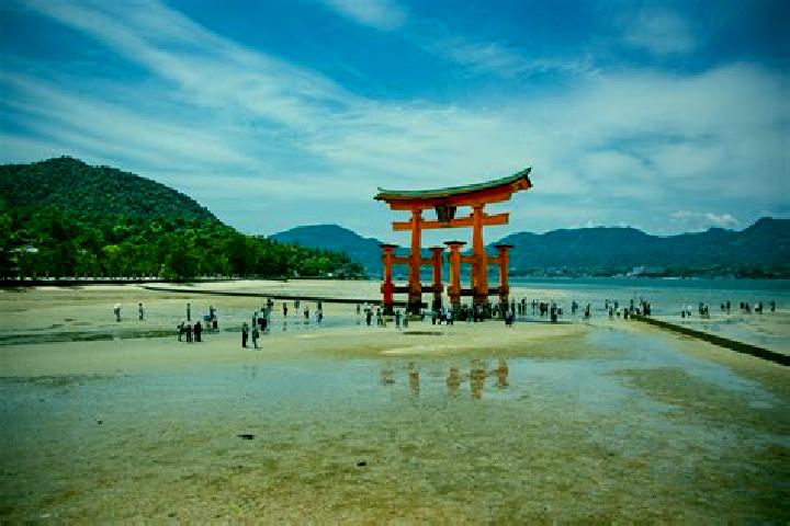 Sienna, 27 — Escort in Miyajima, Japan