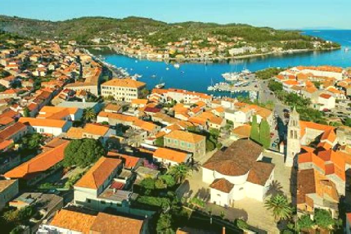 Sienna, 27 — Escort in Vela Luka, Croatia