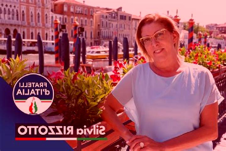 Sienna, 27 — Escort in Visnadello, Italy