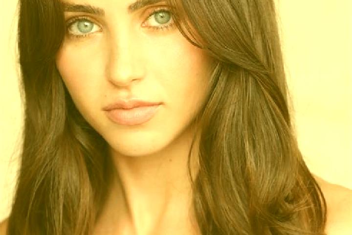 Sienna, 28, a black brown-eyed european companion based in Vellarivalli. Offering Duos, GFE, Striptease. Available for incall and outcall, overnight bookings...