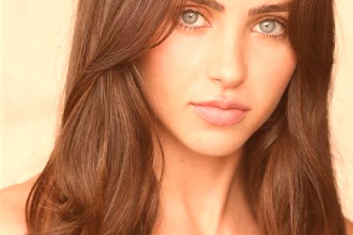 Sienna, 28, a brunette dark-eyed caribbean companion based in Arcones. Offering Couples, Prostate Massage, A-Level, Domination. Available for incall and outc...