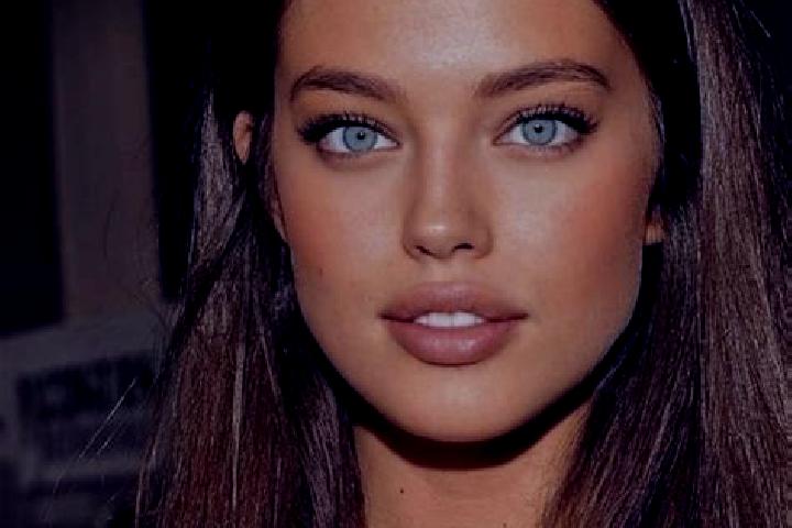 Sienna, 28, a chestnut green-eyed caucasian companion based in Puerto de Martinez. Offering A-Level, OWO, Girlfriend Experience. Available for incall and out...