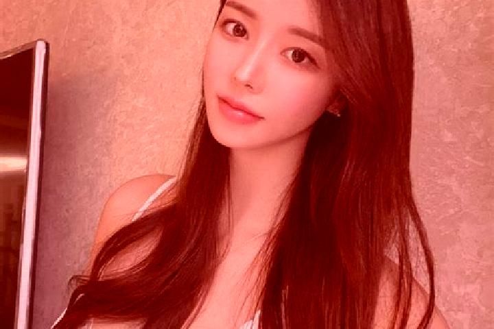 Sienna, 28 — Escort in Kwa Hnee, Myanmar