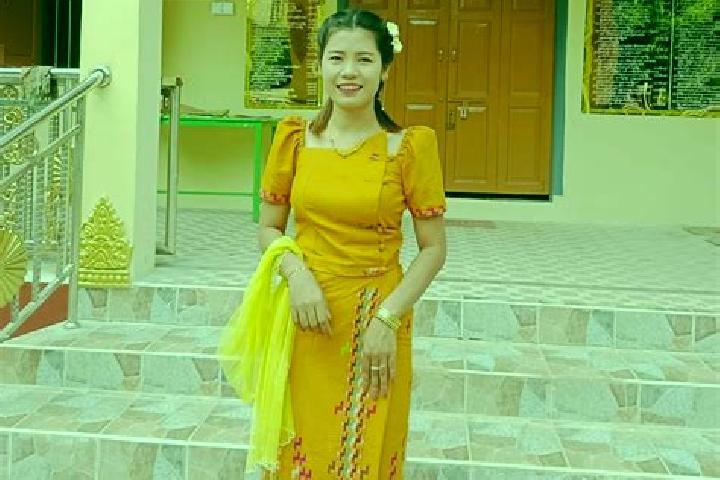 Sienna, 28 — Escort in Thayetmyo, Myanmar