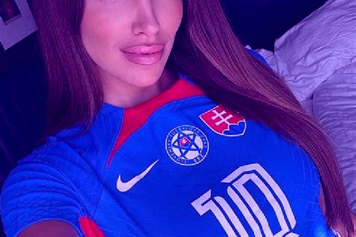 Sienna, 28 — Escort in Udavske, Slovakia