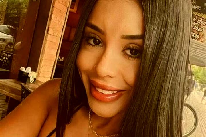 Sienna, 28 — Escort in Vilhena, Brazil