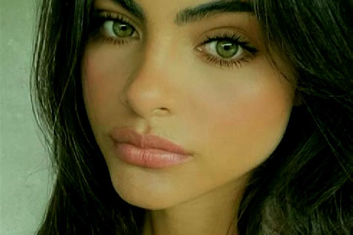 Sienna, 29, a black dark-eyed indian companion based in Helsingborg. Offering Roleplay, Girlfriend Experience. Available for incall and outcall, day and even...
