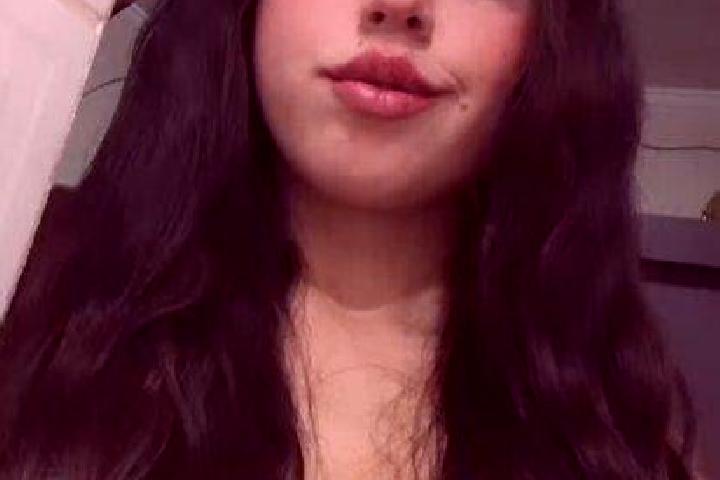 Sienna, 29, a black grey-eyed latina companion based in Abbasanta. Offering Deep French Kissing, 69, Striptease, Domination, Girlfriend Experience. Available...