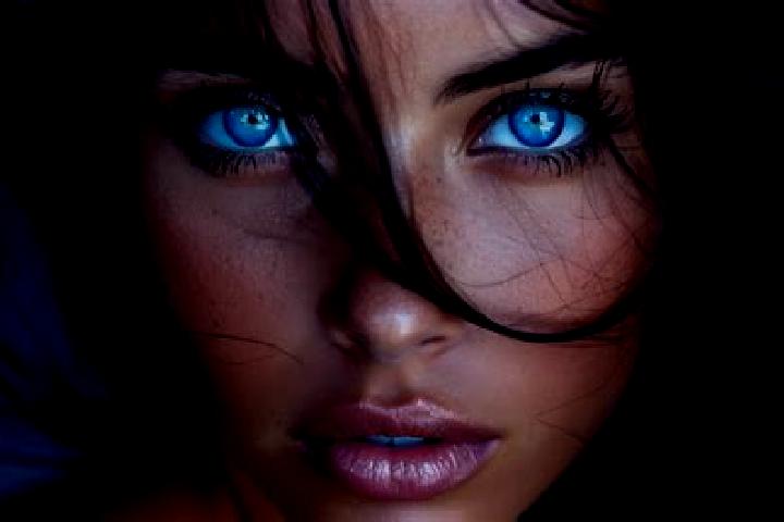 Sienna, 29, a red blue-eyed middle eastern companion based in Rejoagung Satu. Offering Striptease, Party Girl, Overnight, Fetish. Available for incall and ou...