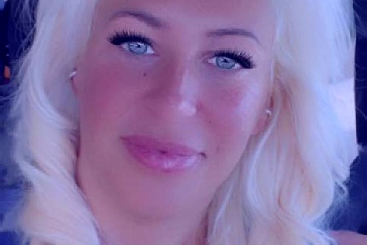 Sienna, 29 — Escort in Baunach, Germany
