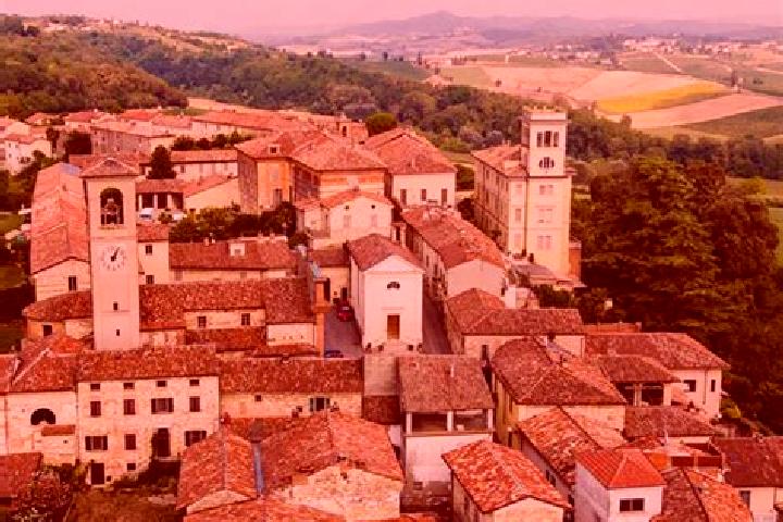 Sienna, 29 — Escort in Cella Monte, Italy