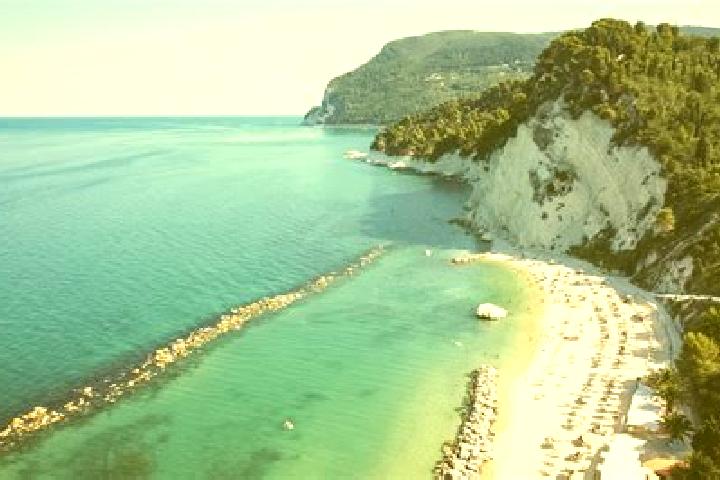Sienna, 29 — Escort in Marina di Montemarciano, Italy