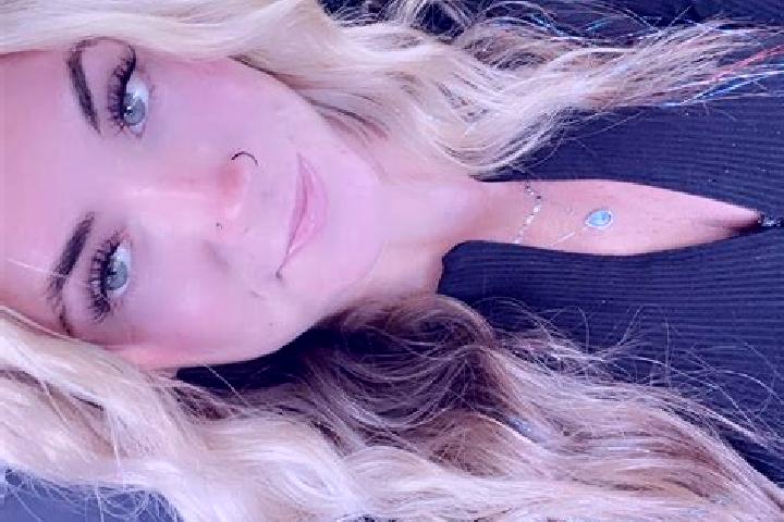 Sienna, 29 — Escort in Milliken, Canada