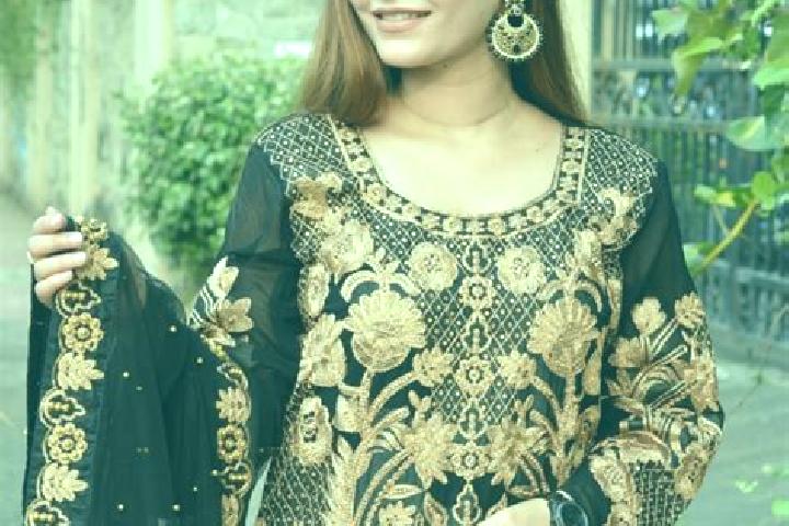 Sienna, 29 — Escort in Nurmahal, India