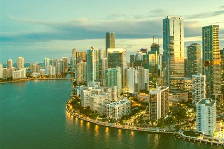 Sienna, 29 — Escort in West Miami, United States
