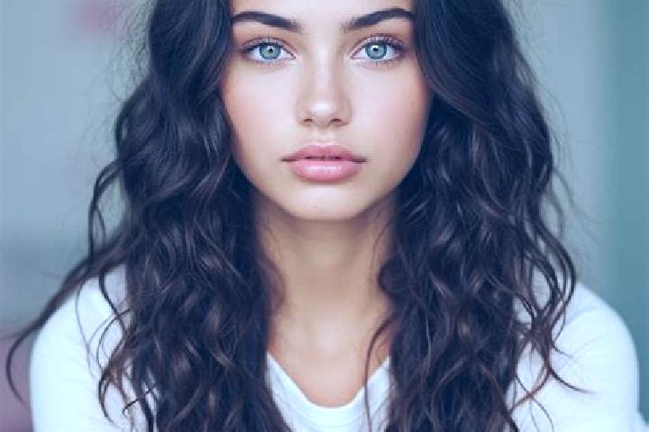 Sienna, 30, a brunette dark-eyed mediterranean companion based in Lassila. Offering Roleplay, Duos, GFE. Available for incall and outcall, day and evening da...