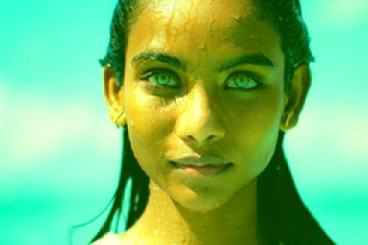 Sienna, 30, a red blue-eyed indian companion based in President Quirino. Offering Couples, Domination, Erotic Massage, BDSM. Available for incall and outcall...
