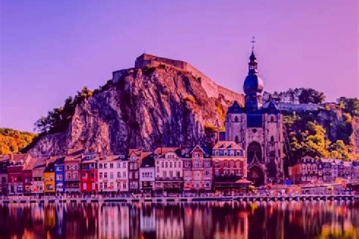 Sienna, 30 — Escort in Berg, Belgium