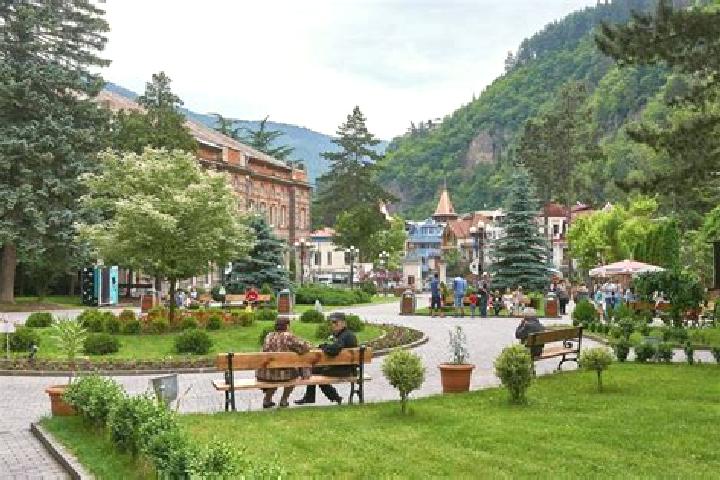 Sienna, 30 — Escort in Borjomi, Georgia