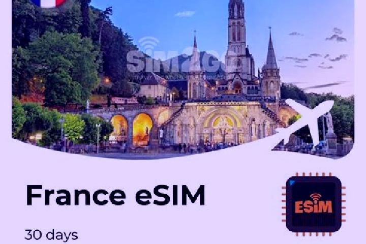 Sienna, 30 — Escort in Londinieres, France