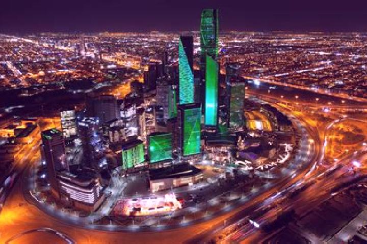 Sienna, 30 — Escort in Riyadh, Saudi Arabia